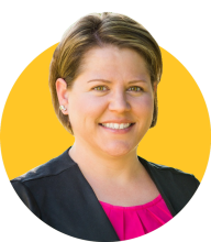 Portrait of Amylou Dueck.